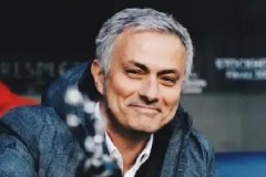 巴塞罗那续约新规：球员薪资降薪背后的财务健康策略