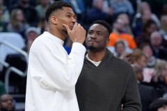 NBA现役技术巅峰球星榜单：库里遗憾落选，詹姆斯稳居第二