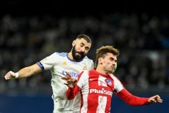 欧冠小组赛巴塞罗那逆转波尔图，中场核心爆发锁定头名悬念