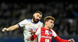 欧冠小组赛巴塞罗那逆转波尔图，中场核心爆发锁定头名悬念